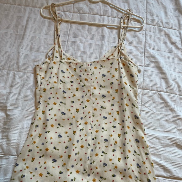 NWT Reformation Chandler Winnie Floral Mini Dress in Size Small - Picture 3 of 10